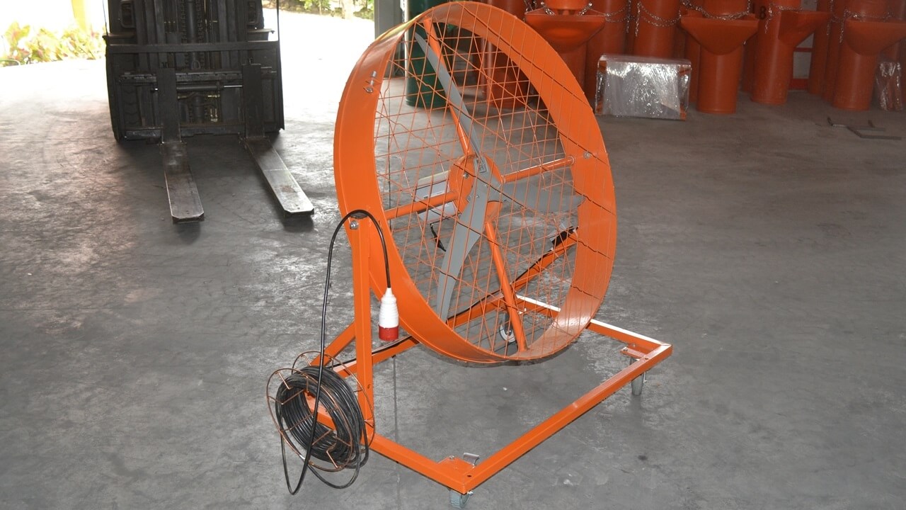 Ventilador Aviário